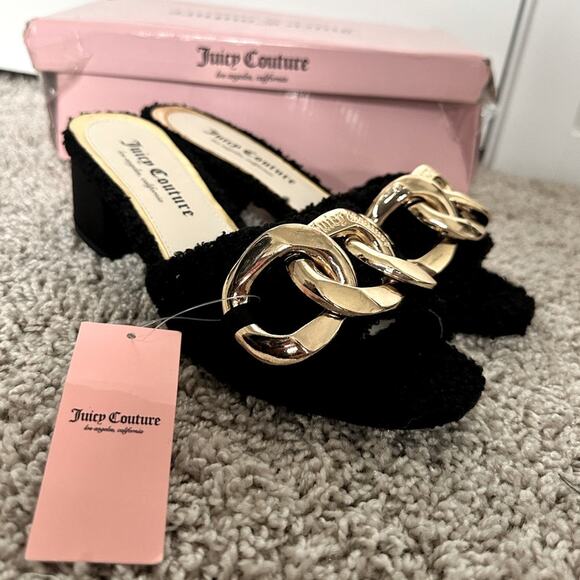 Juicy Couture Zumi Black Sherpa Heeled Sandals Black Chain Detail  Size 7.5 NWT - Picture 1 of 5